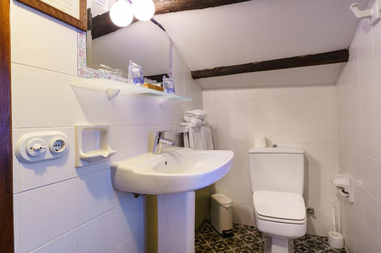 Casa Brandariz Guest House Santa Maria de Arzua ภายนอก รูปภาพ