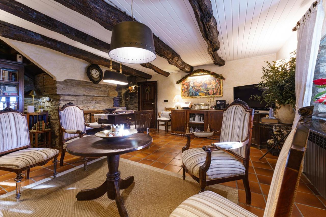 Casa Brandariz Guest House Santa Maria de Arzua ภายนอก รูปภาพ