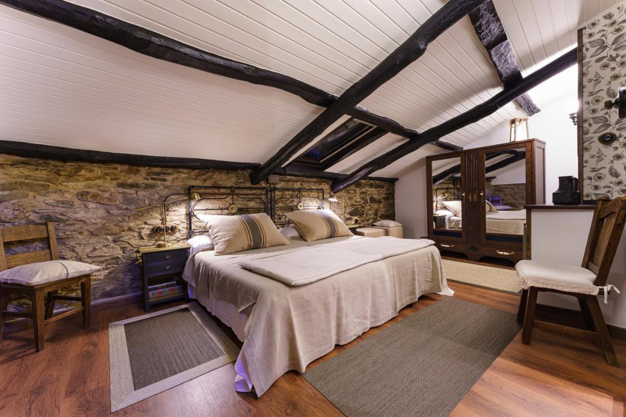 Casa Brandariz Guest House Santa Maria de Arzua ภายนอก รูปภาพ