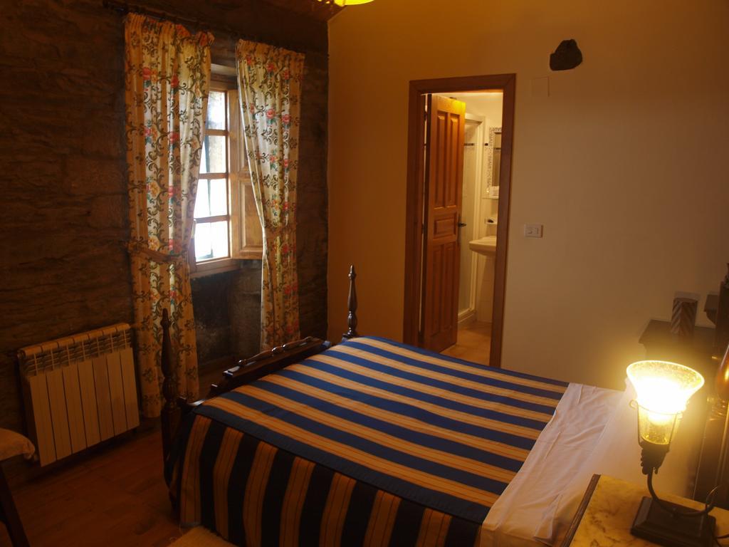 Casa Brandariz Guest House Santa Maria de Arzua ภายนอก รูปภาพ
