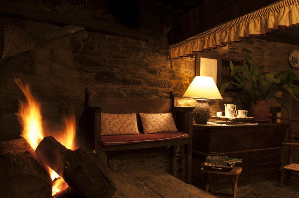 Casa Brandariz Guest House Santa Maria de Arzua ภายนอก รูปภาพ