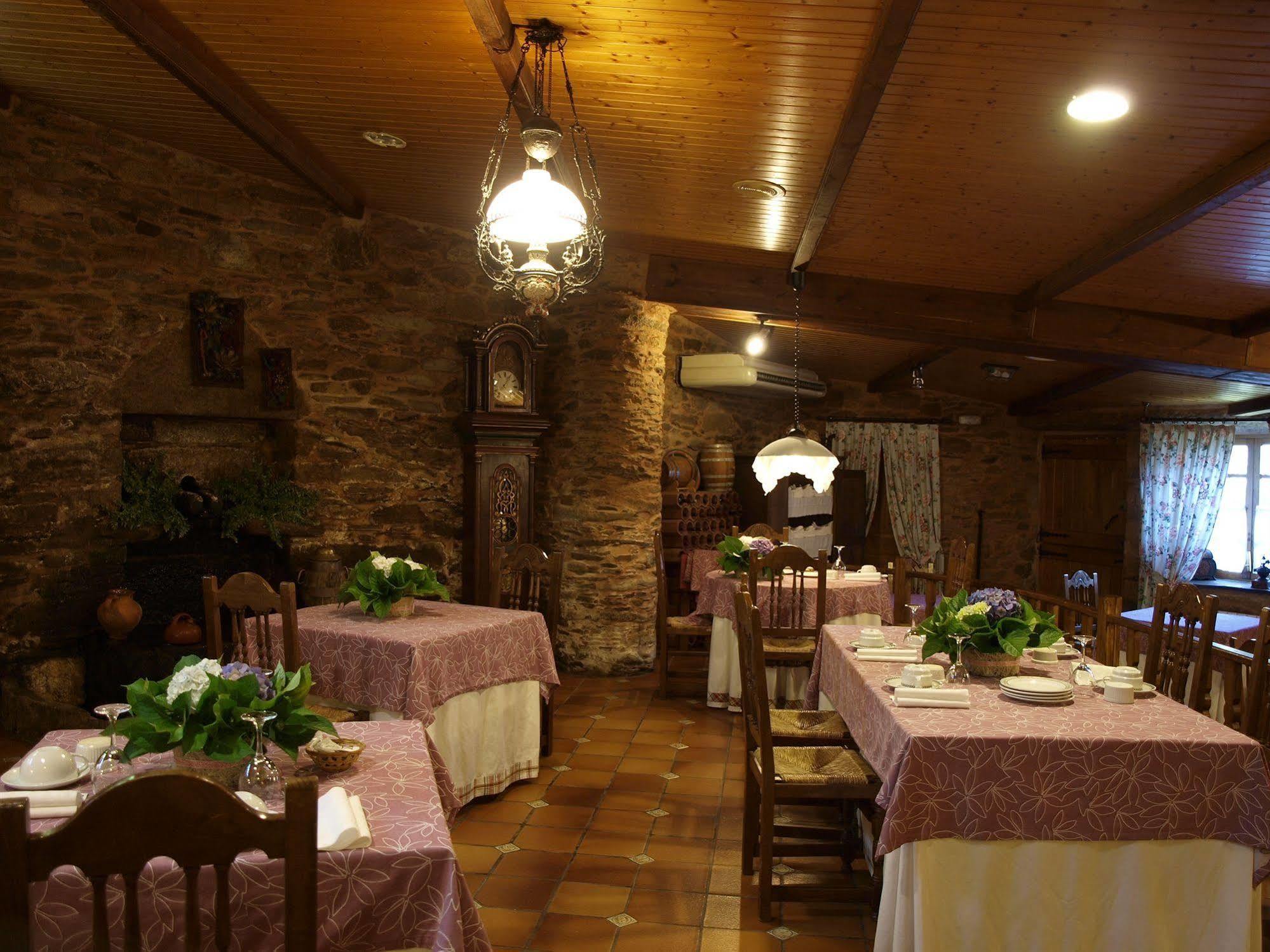 Casa Brandariz Guest House Santa Maria de Arzua ภายนอก รูปภาพ