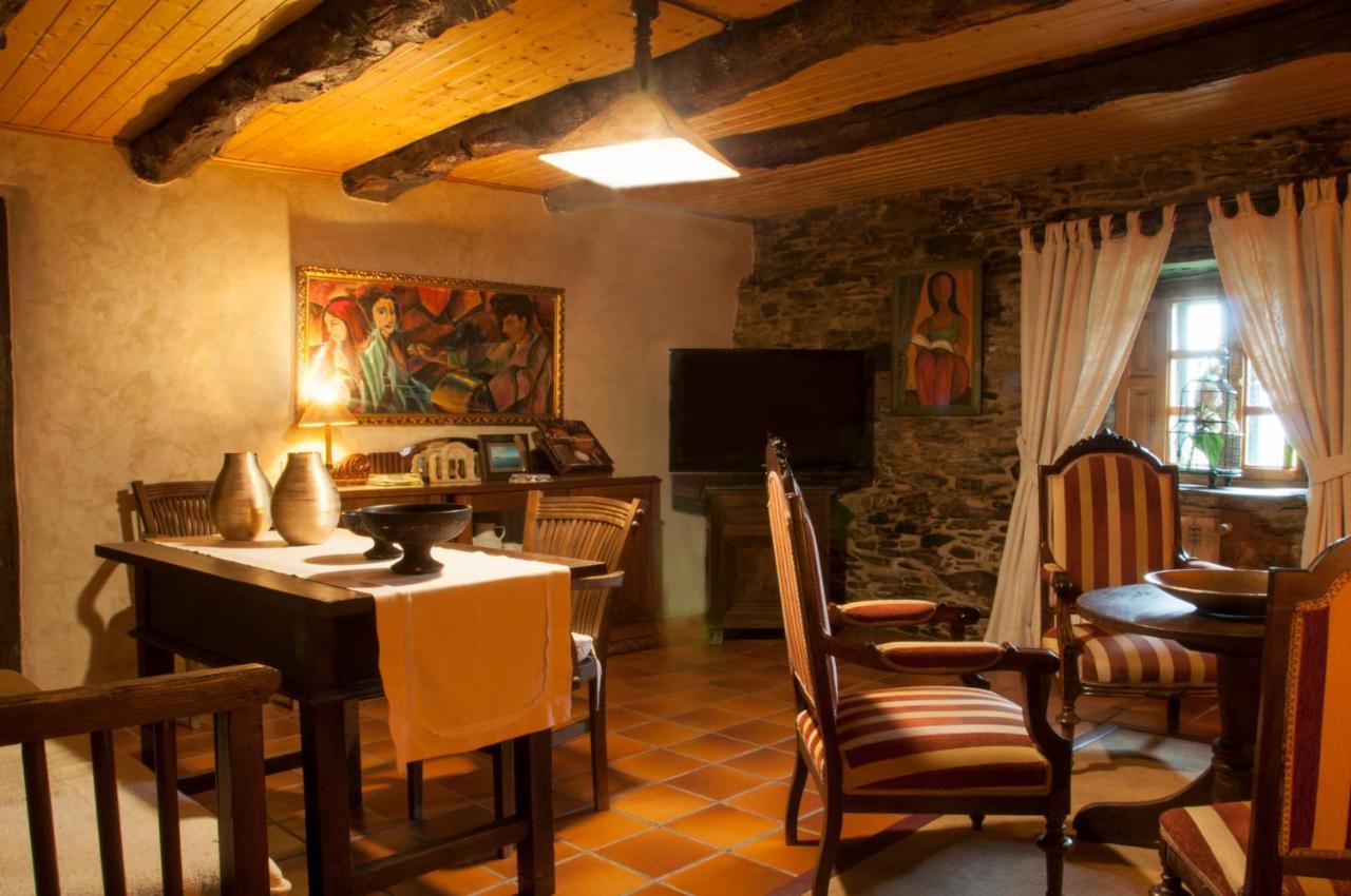 Casa Brandariz Guest House Santa Maria de Arzua ภายนอก รูปภาพ